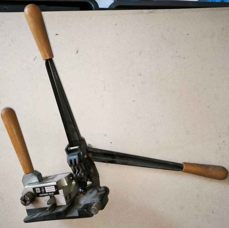 Paskovačka Kovopodnik Holice PP-10, starší