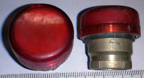 ZB2BV04 - signalní hlavice červená