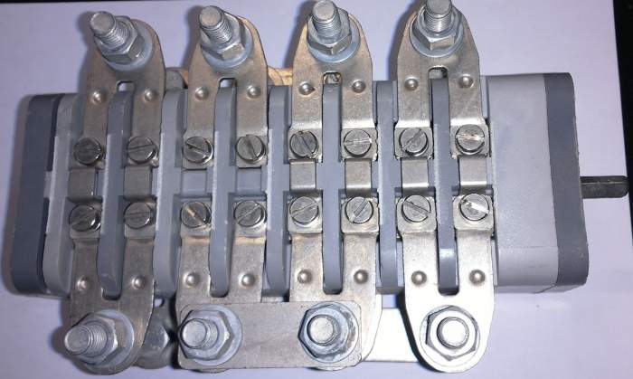 přepínač VS100-9551C8 -  OBZOR ..  cena na dotaz / price on request