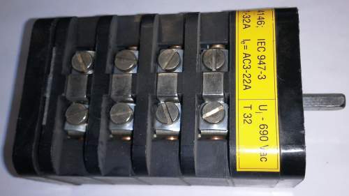 není skladem - přepínač VS32-2254A4 -  OBZOR