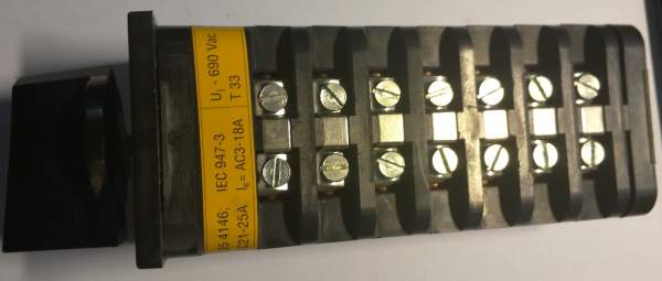 přepínač OBZOR VS25-2207C4