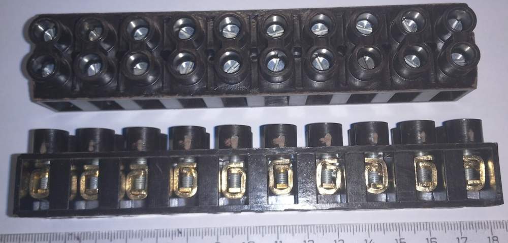 svorkovnice 10pin / velká čokoláda - 6315-25M dual