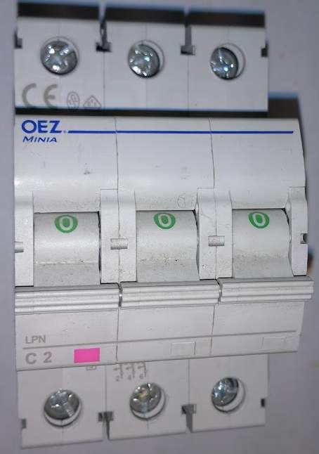 jistič OEZ MINIA LPN C2 3pol.
