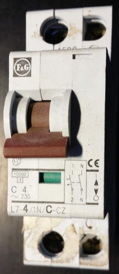 jistič  F&G L7-32/1/B-CZ 32A