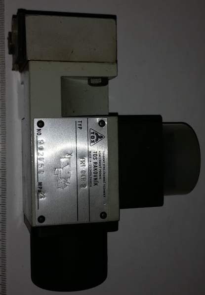 TR1-04B-2 TOS Rakovník    .. cena na dotaz / price on request