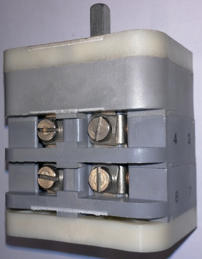 přepínač VS63-1104A8  .. cena na dotaz / price on request