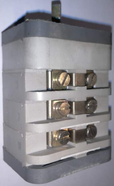 přepínač VS63-2253D4  .. cena na dotaz / price on request