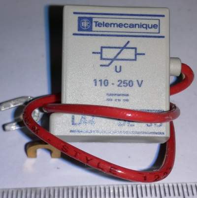 LA4DE3U - TeSys D - suppressor module - varistor - 110...250 V DC .. cena na dotaz / price on request