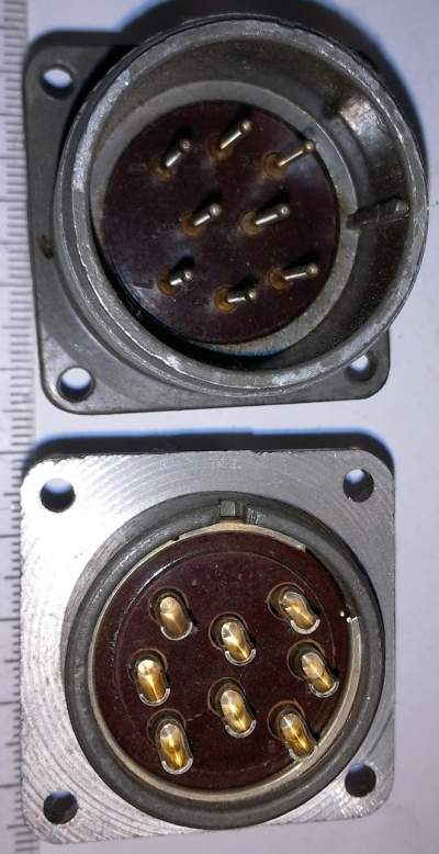 ŠR32B8Š2 - konektor  .. cena na dotaz / price on request