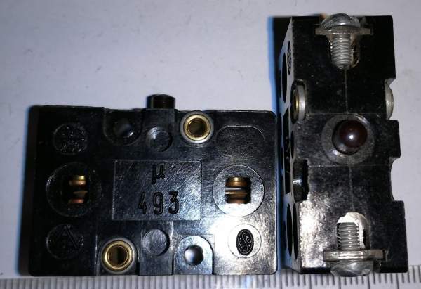 mikrospínač u493, 4 šroubky