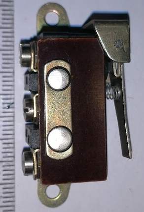 mikrospínač B611-3A TH33 s packou  .. cena na dotaz / price on request