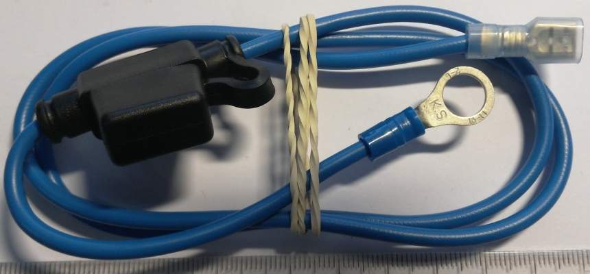není skladem - kablík modrý délka 600mm s fastonem, pojistkou a očkem .. balení 20ks za 70Kč