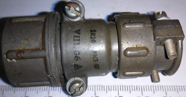 šroubovací konektor SR20KPN3G7 samec 3pin .. cena na dotaz / price on request