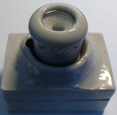 pojistkový spodek + hlavice, z demontáže