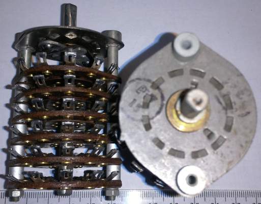 přepínač pertinax, 6pater 2x4 polohy