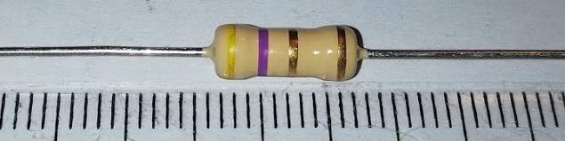 odpor 4R7 - 1W 5% ....  balení 300ks za 90 Kč