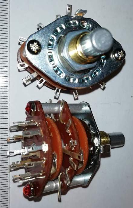 není skladem - SR2921-0304-19R0B-E9-S-W - Rotary Switches 3POL PER LAYER 4POS 2 LAYER