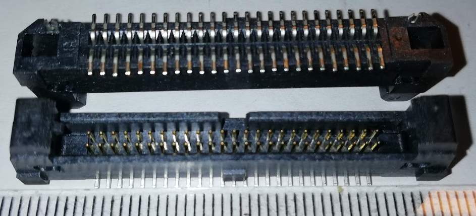 EHF-125-01-L-D-SM-LC -  Konektor  1.27 mm 50 pin SMD SAMTEC