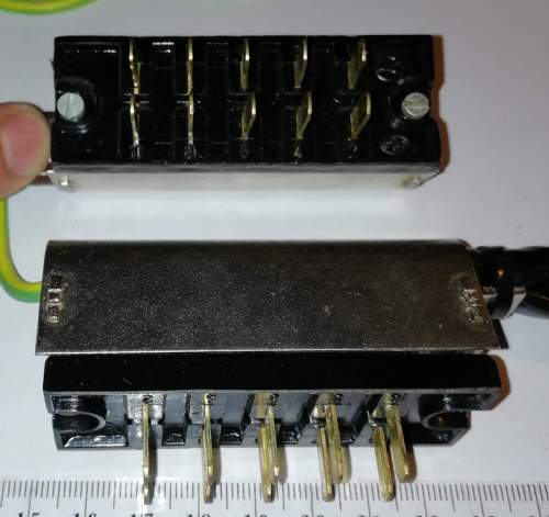 konektor TESLA 10pin v krytce ... .. cena na dotaz / price on request