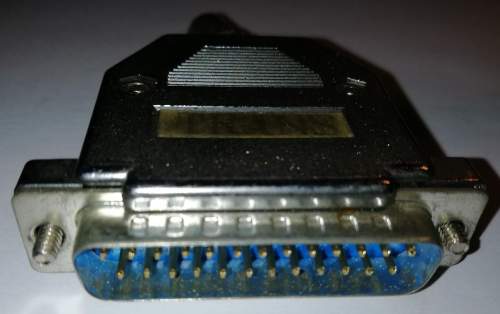 konektor canon25 samec v krytce, pájený