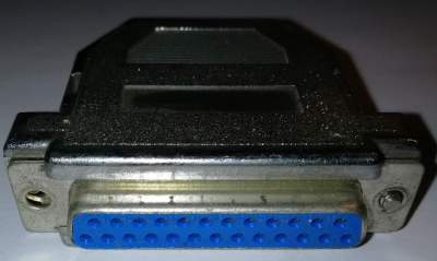 konektor canon25 samice v krytce, pájený