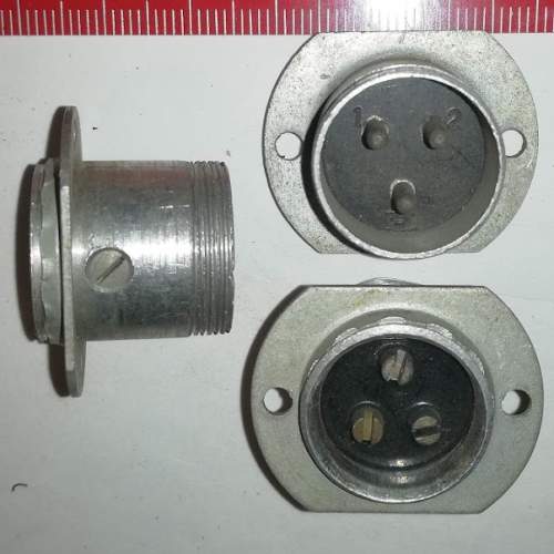 konektor 3pin  .. cena na dotaz / price on request