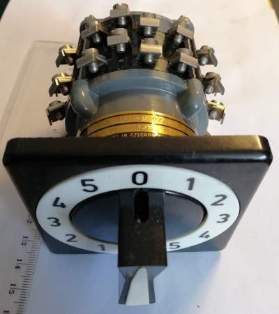 přepínač 12 poloh, 405179037022 T3 K6 8206 .. cena na dotaz / price on request