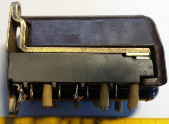 relé CCCP 5BK521328-02, 24V, pájené   .. cena na dotaz / price on request