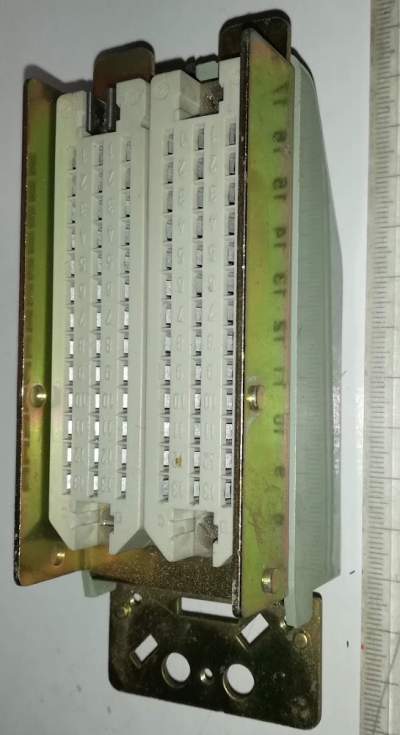 sada konektorů,  2 ks  samice, 39pin, v krytu  .. cena na dotaz / price on request