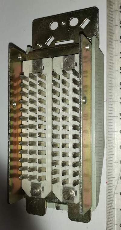 sada konektorů,  2 ks  samec, 39pin, v krytu  .. cena na dotaz / price on request