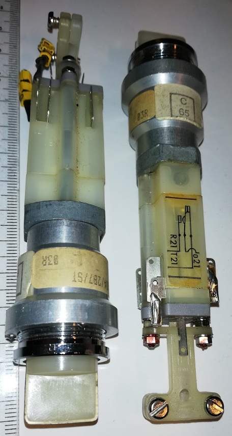 přepínač EDM10/0/L/104/2B7/ST pájený  .. cena na dotaz / price on request