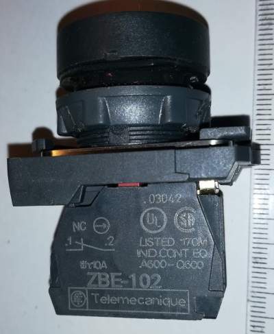 tlačítková jednotka bílá s ZBE-102