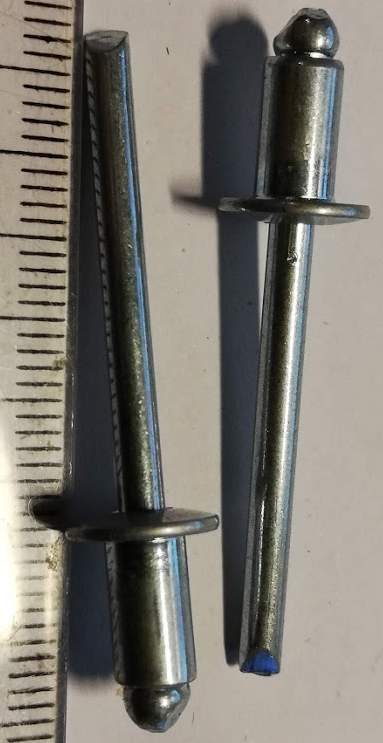 nýt trhací 5,0 x 8,0 st/st .. balení 15ks za 20Kč