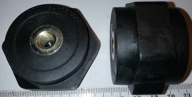 PA30 1000V - izolační držák přípojnic