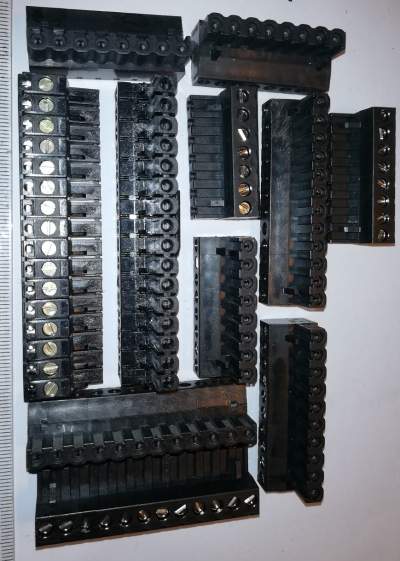 svorky různé, MIX 11ks  za 70Kč