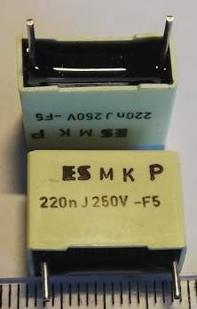 C 220n J 250V ES MKP F5 .. balení 10ks za 49Kč