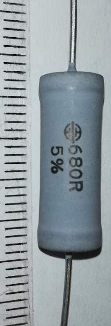 není skladem - R výkonový 470R 5%  .. balení 7ks za 35Kč