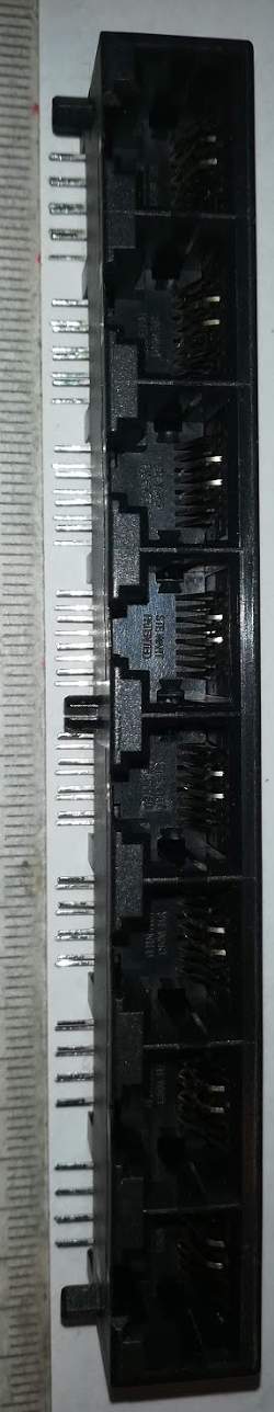 RJ45 8x  bus for network cables