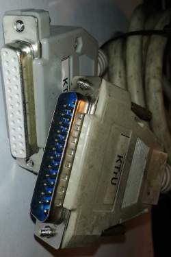 kabel s canon 25 samec / 25samice, 1,7m, starší