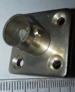 BNC konektor na panel