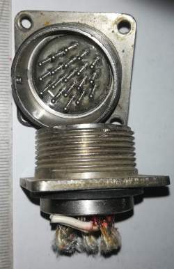 konektor 2RMGD 27B19S5E2 CCCP, starší, pájený  .. cena na dotaz / price on request