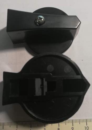 Šipka střední černá pro hřídel 6 mm pro VSN 25-150, 6x6 OBZOR ... NSC/6 starší typ hranatý