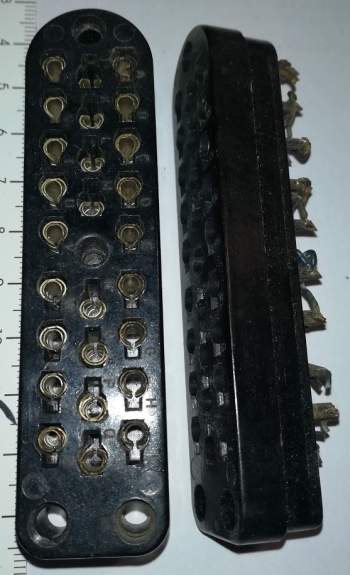 konektor 26pin, samice, nezlacený,  použitý  .. cena na dotaz / price on request