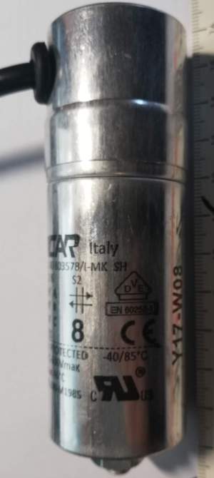 C 8uF 400V MLR25L40 803578/1-MK