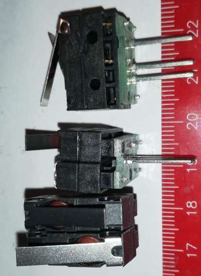 modulek s 2ks mikrospínač CHERRY  .. balení 20 modulků (40 mikrospinačů) za 90Kč