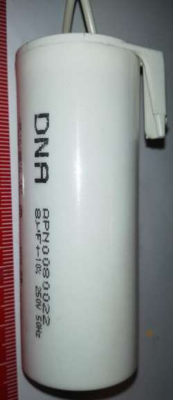 DNA APN0080022 - 8uF 250V 50Hz, starší
