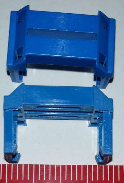 krytka konektoru, modrá  .. balení 100ks za 80Kč