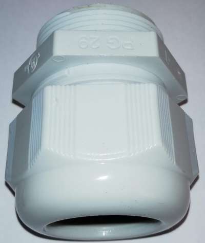 Kabelová vývodka PG29