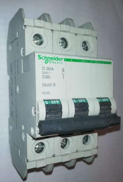 Schneider Multi9 C 30A 240Vac