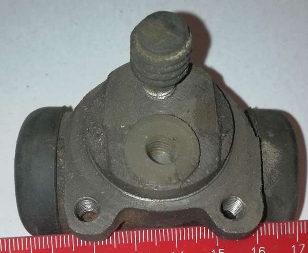 brzdový váleček - neupřesnený typ  .. cena na dotaz / price on request